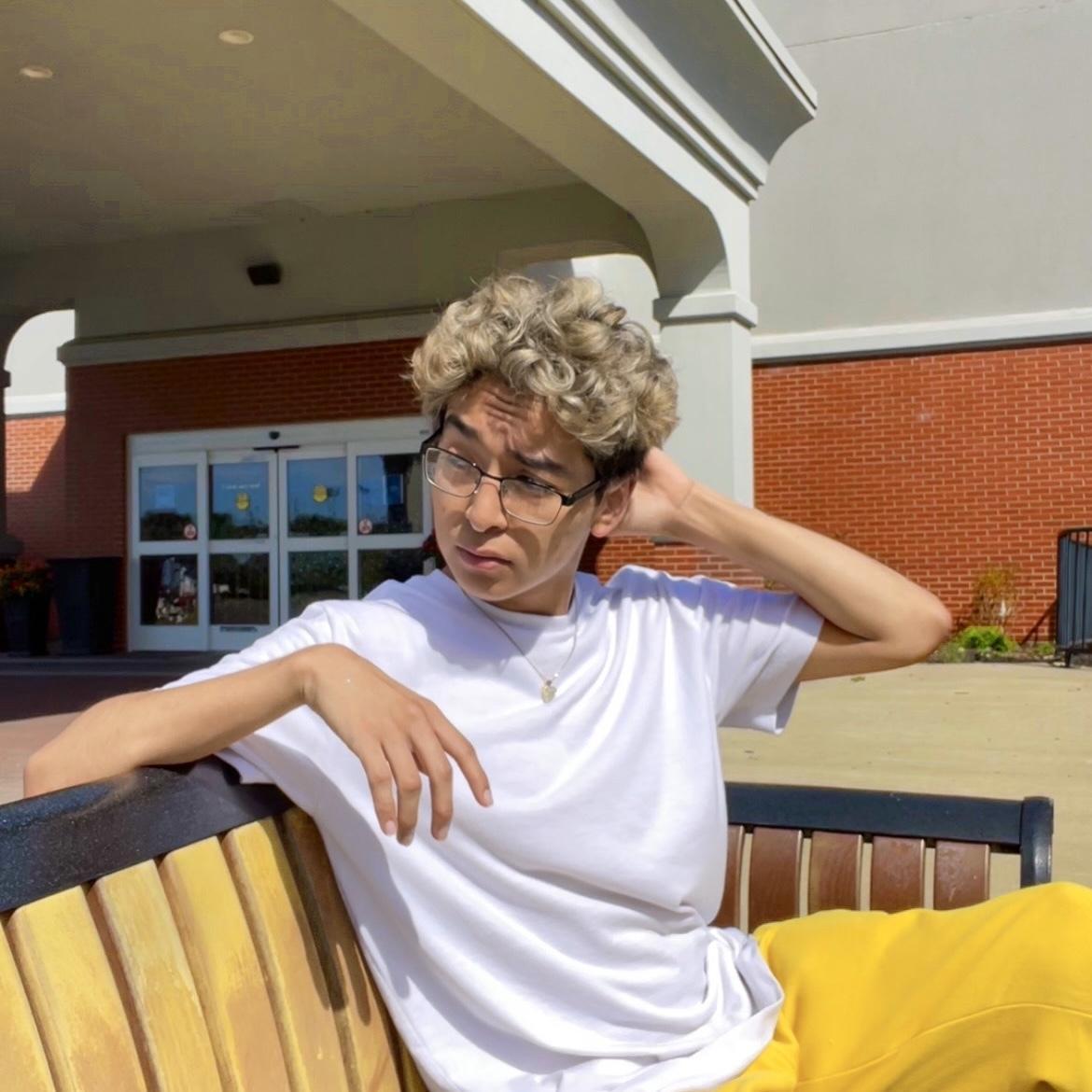 E profile image