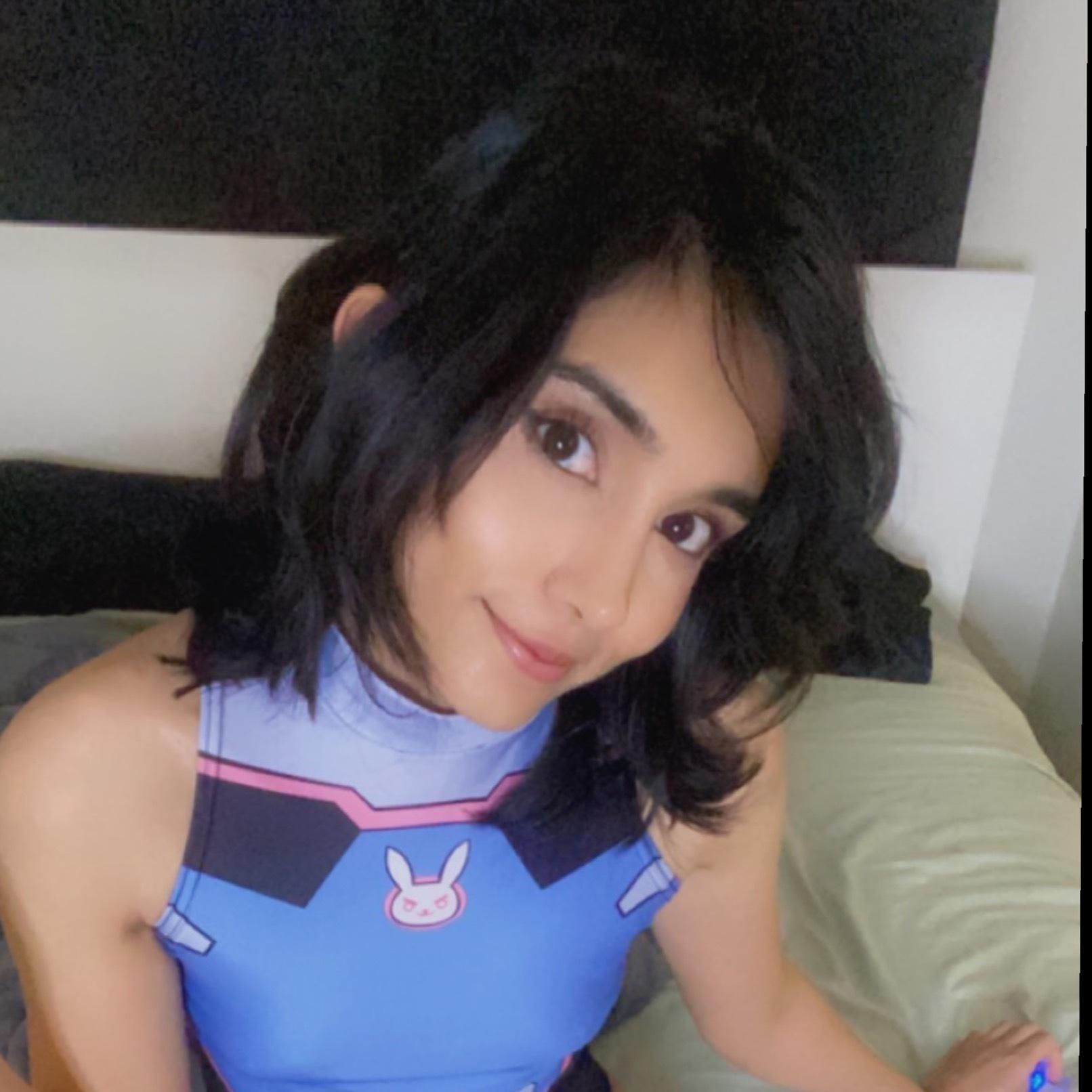 Hina profile image