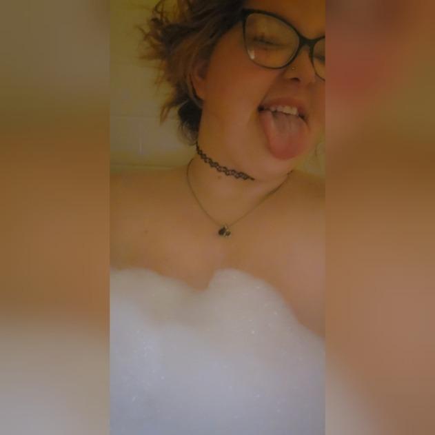 Fee profile image