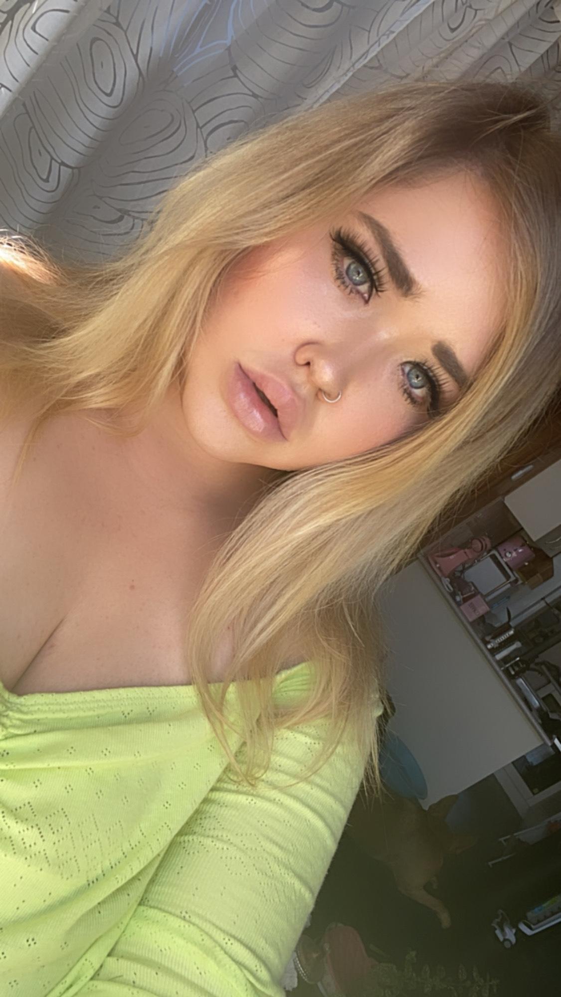 B profile image