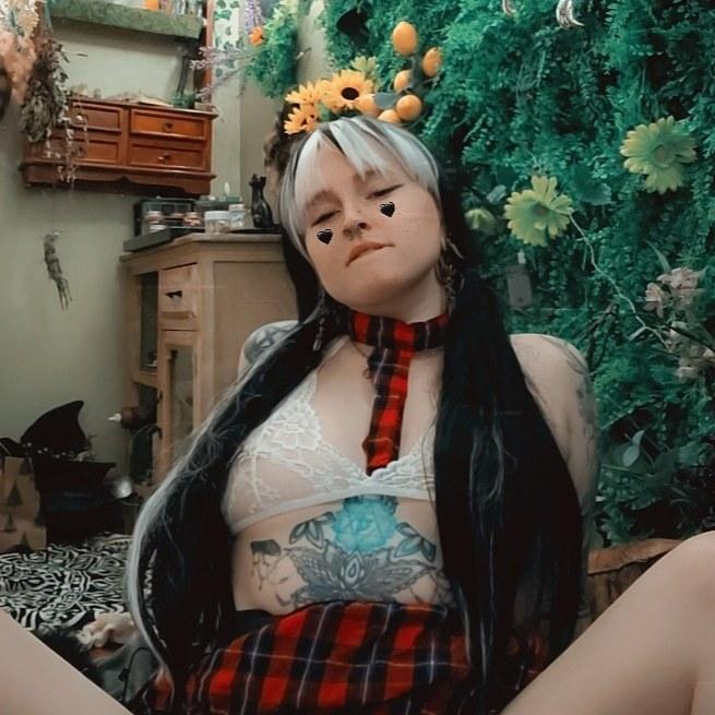 Ivy profile image