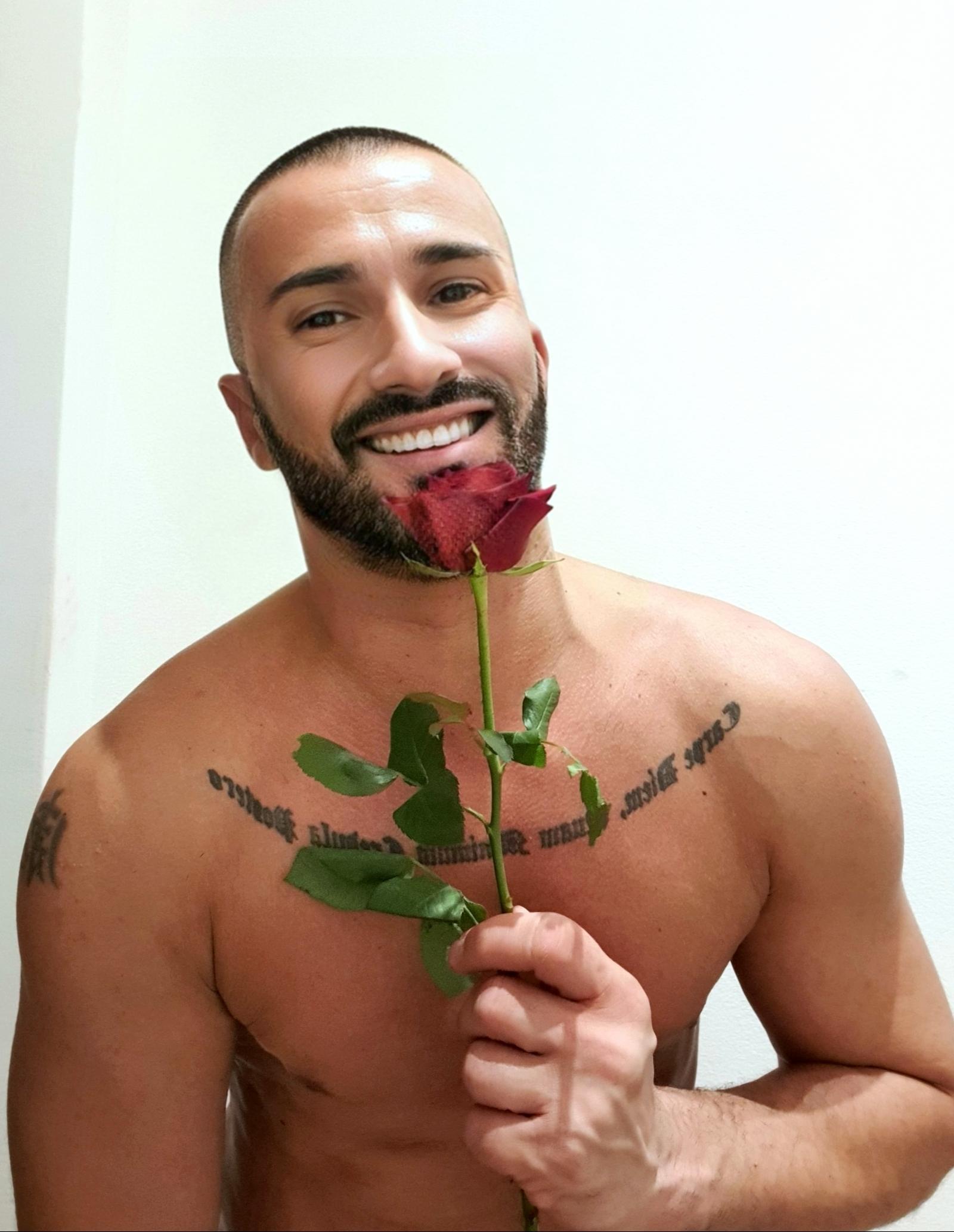 Manolo profile image