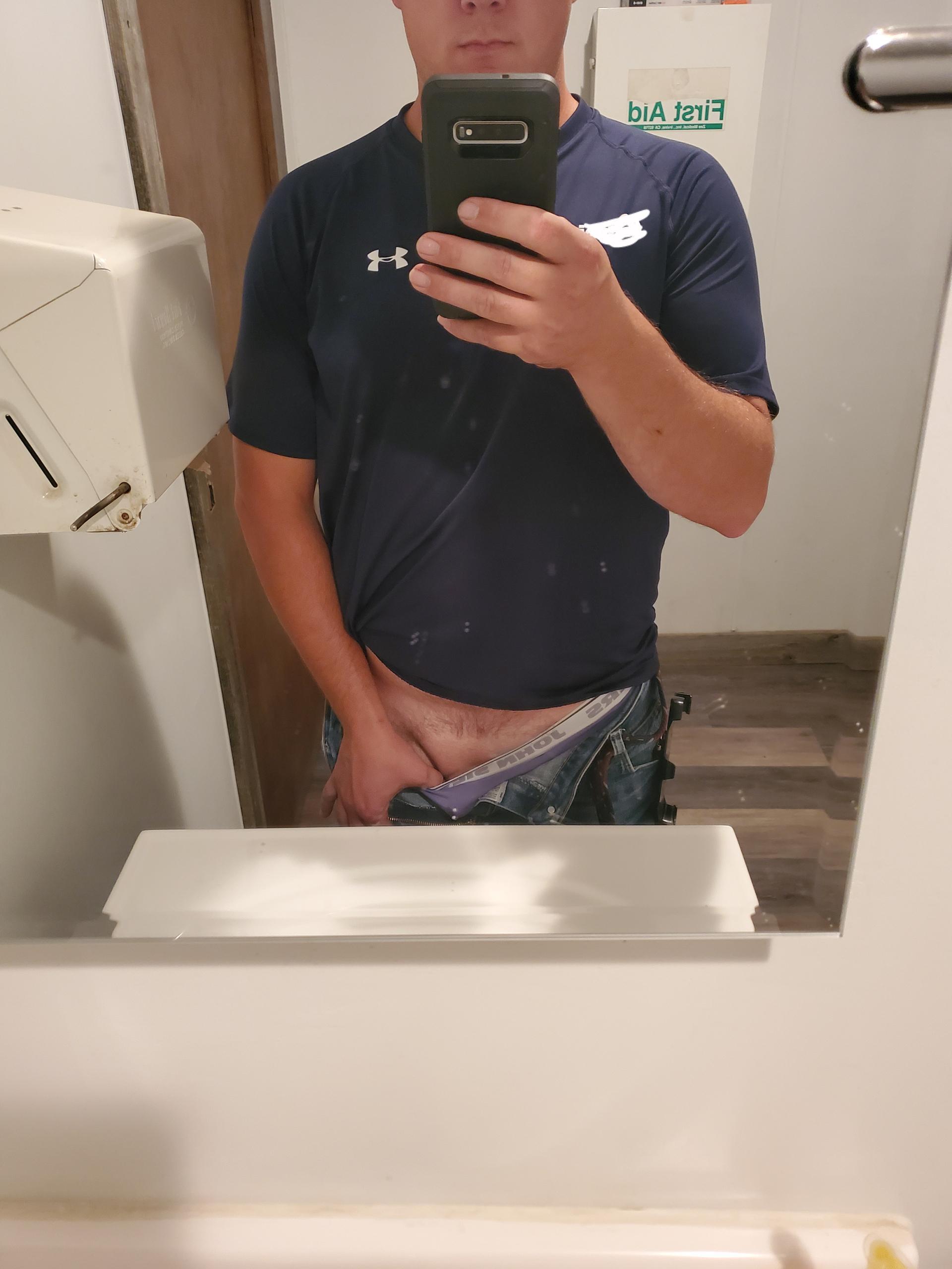E profile image