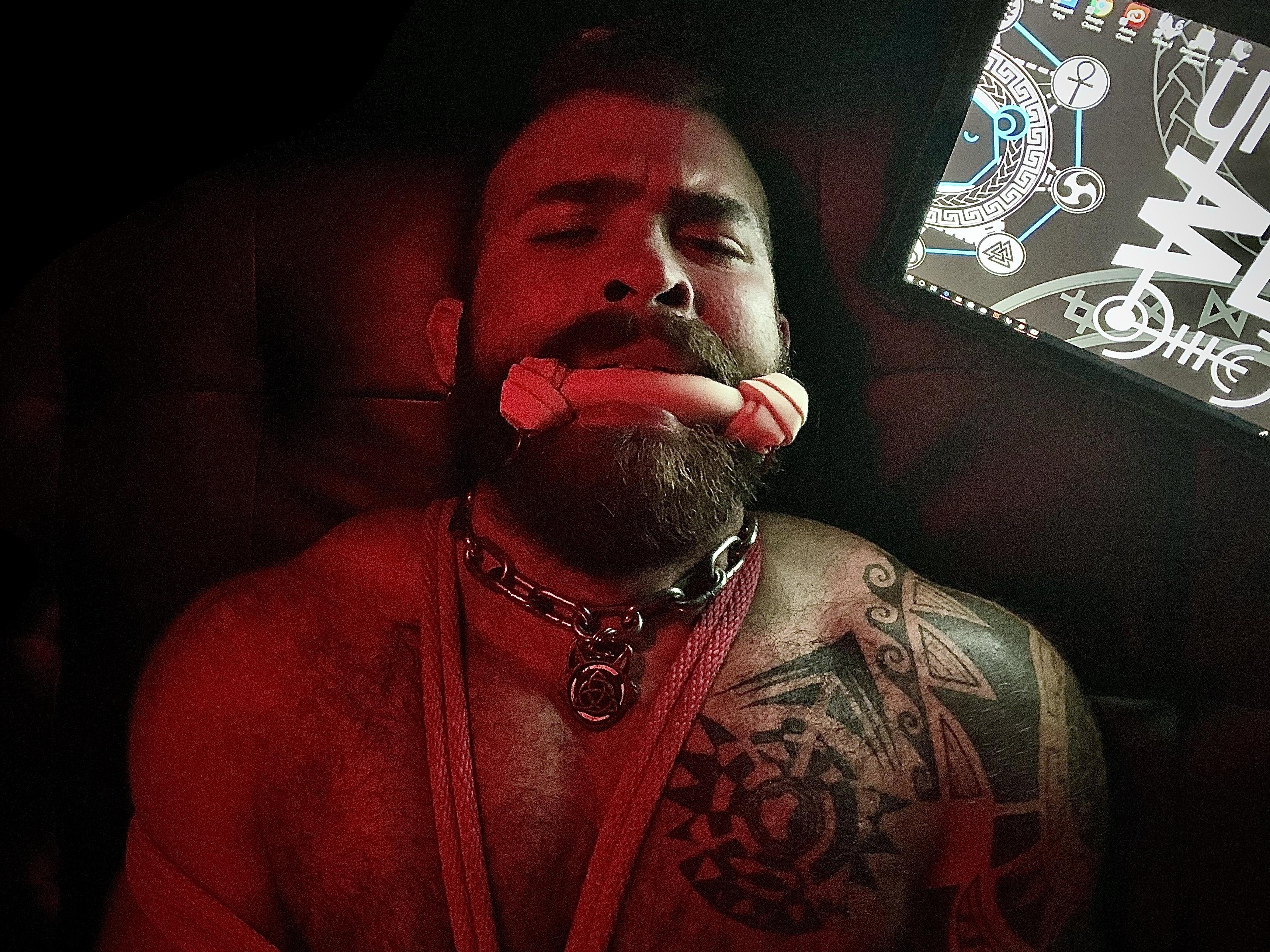 Macho profile image