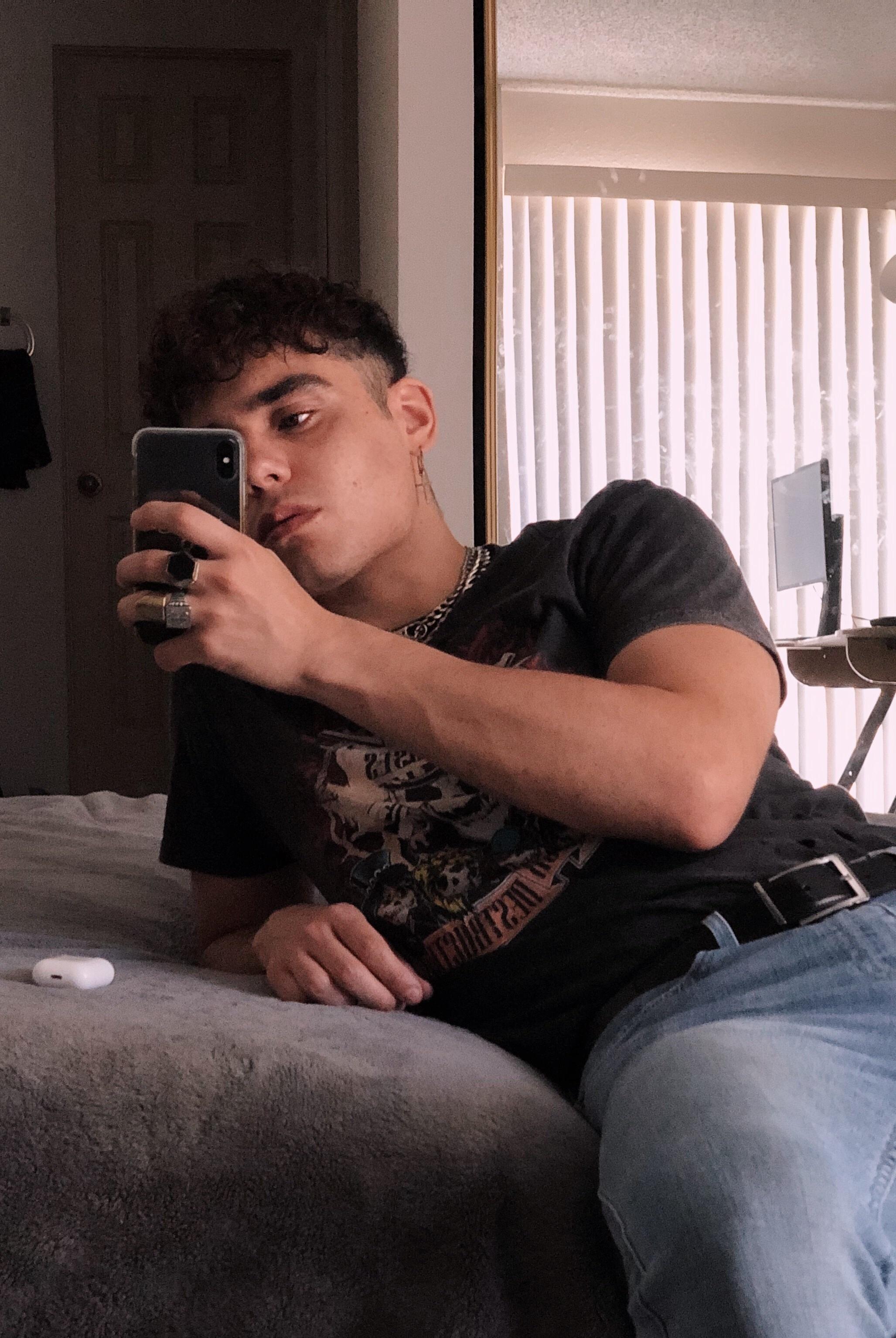 Luis profile image