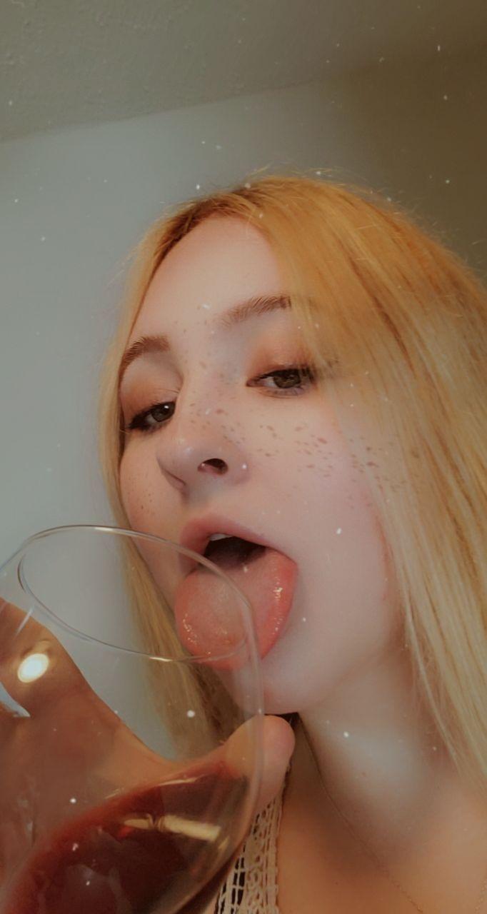 FiFi 🥺 profile image
