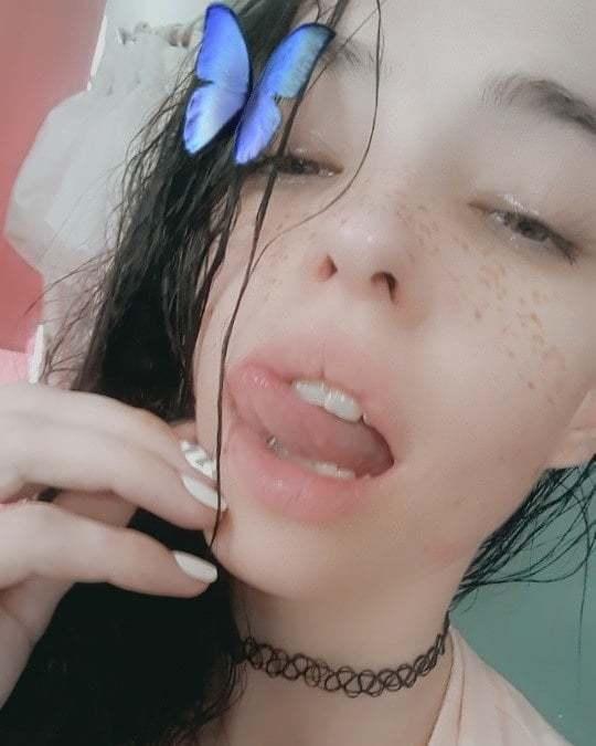 Roxie profile image