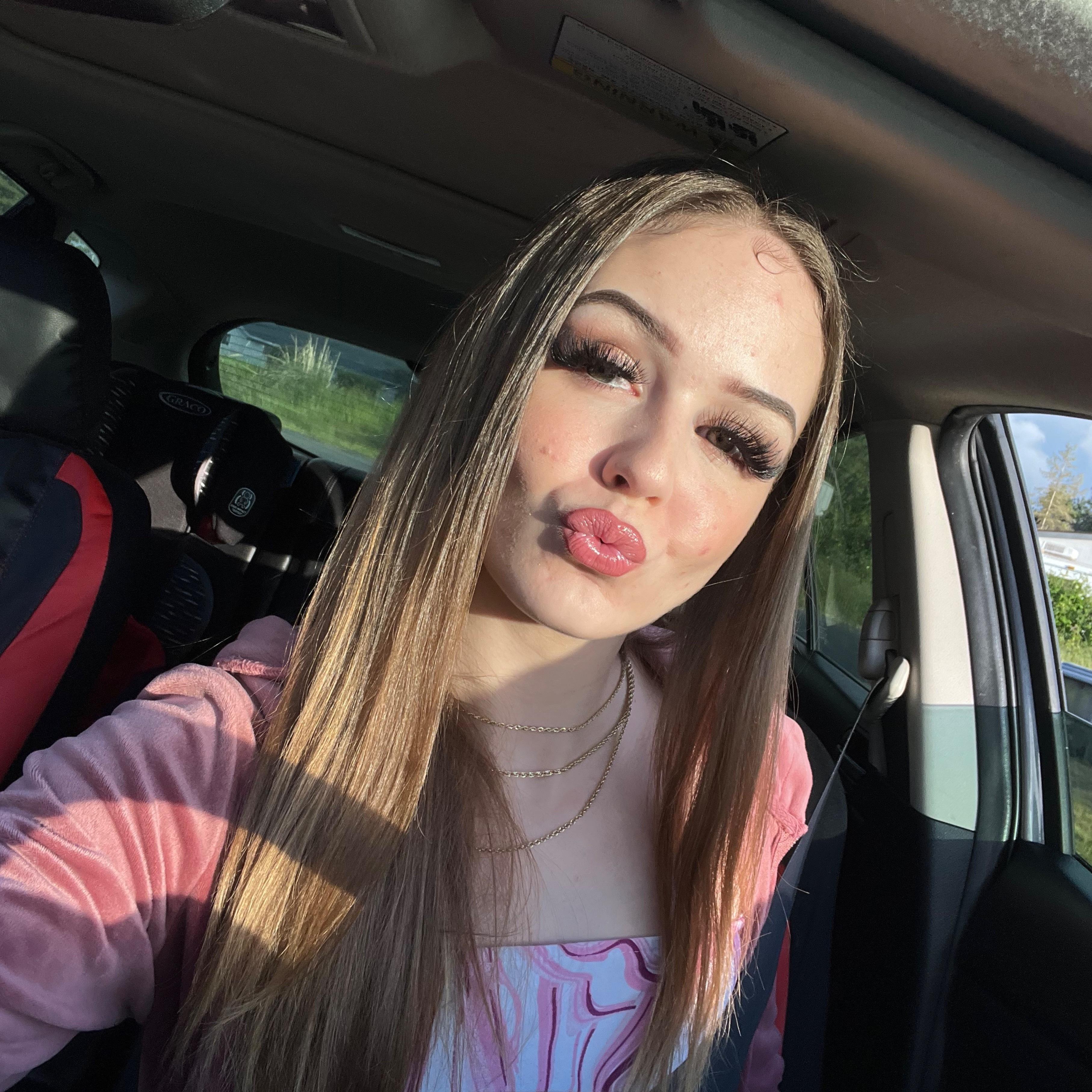 MOLLI💋 profile image