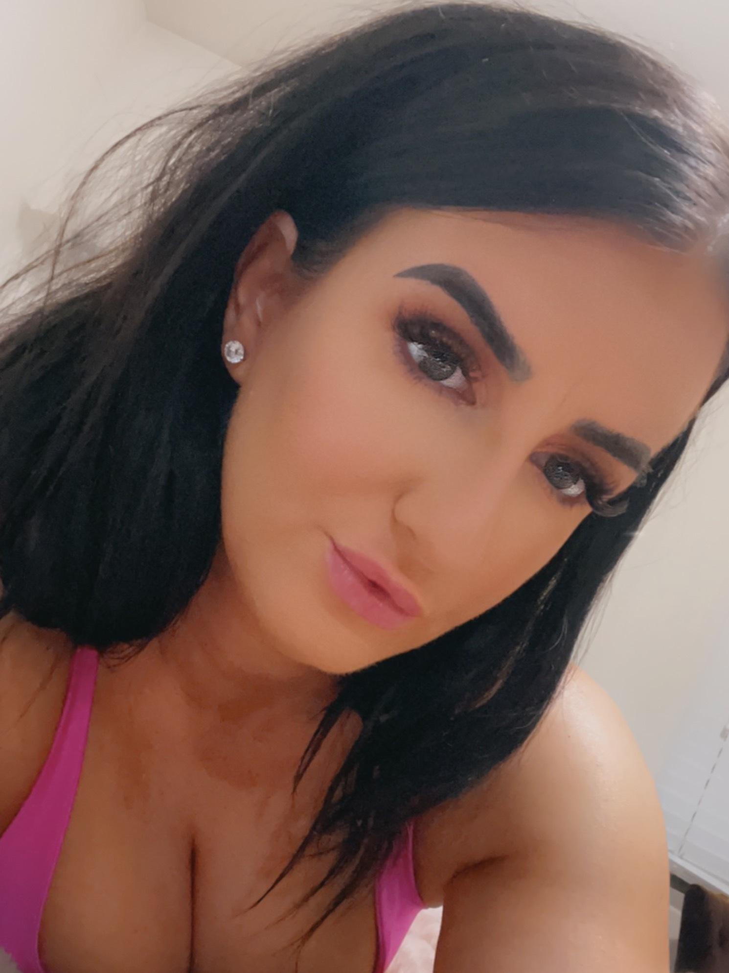 HOT MOM SEXTING QUEEN profile image