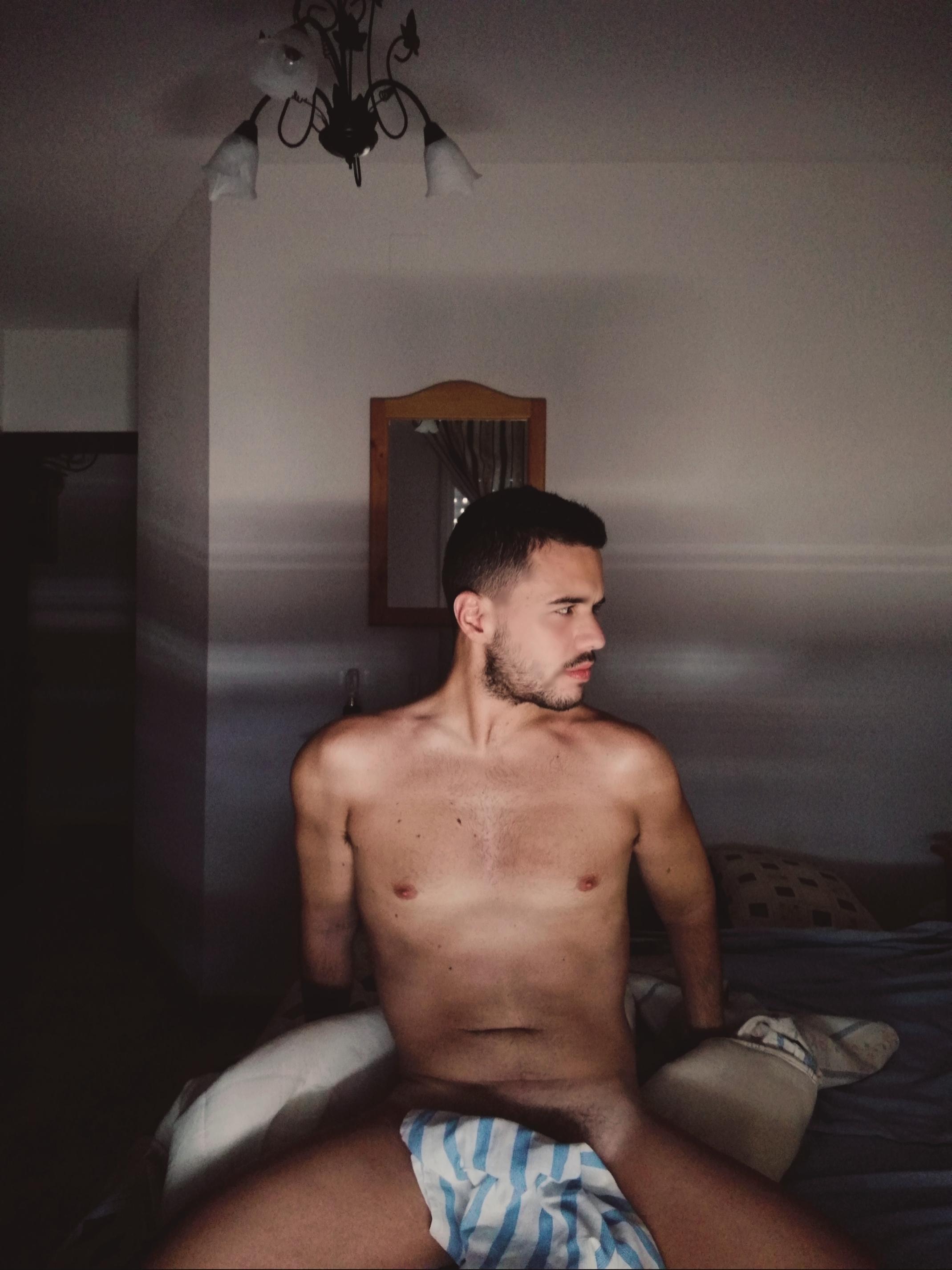 Javi profile image