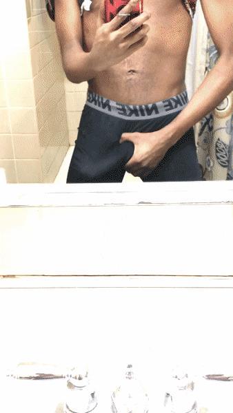Nut Video King 🤴🏾💦 profile image