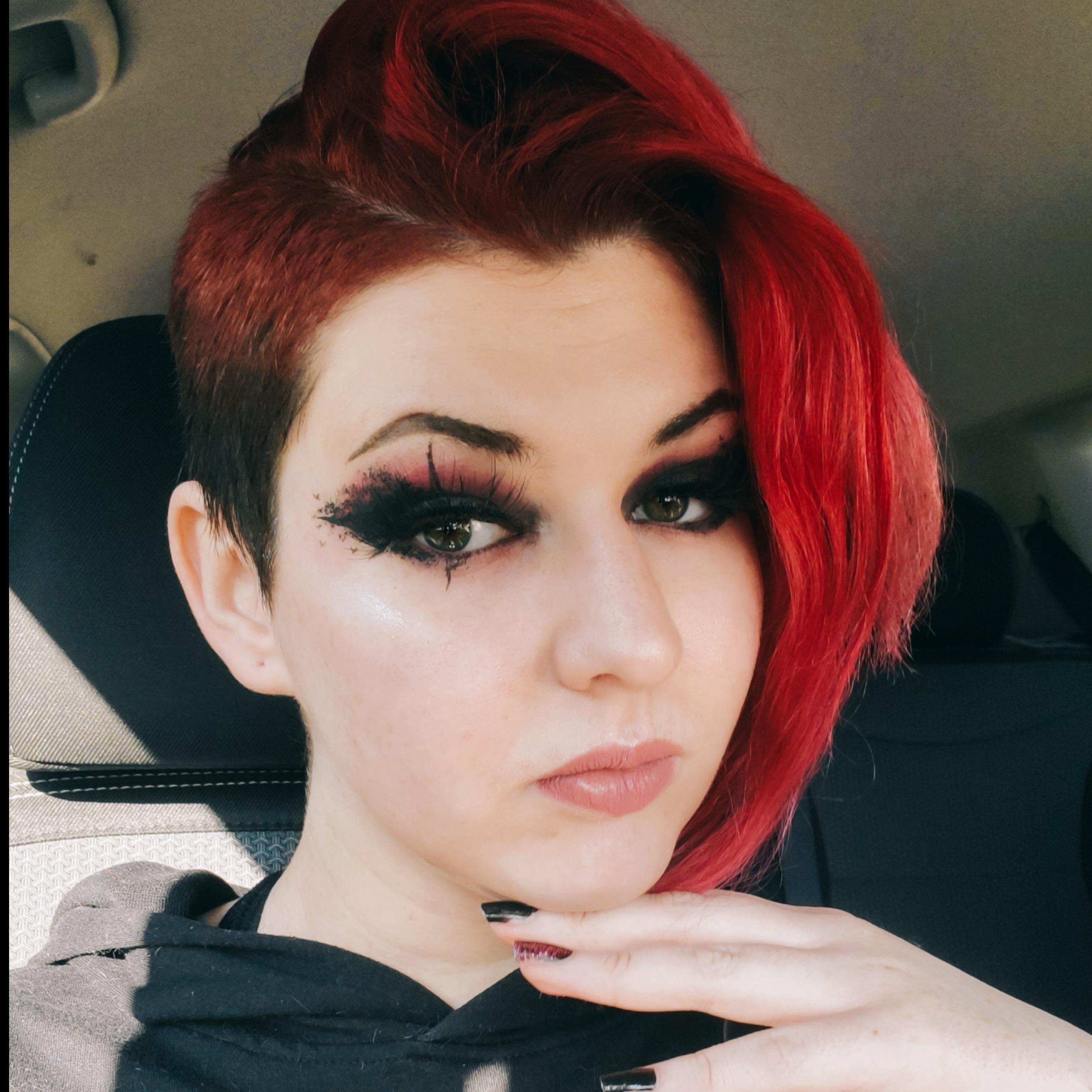 Alice ~ Big Tittied Goth Girlfriend profile image