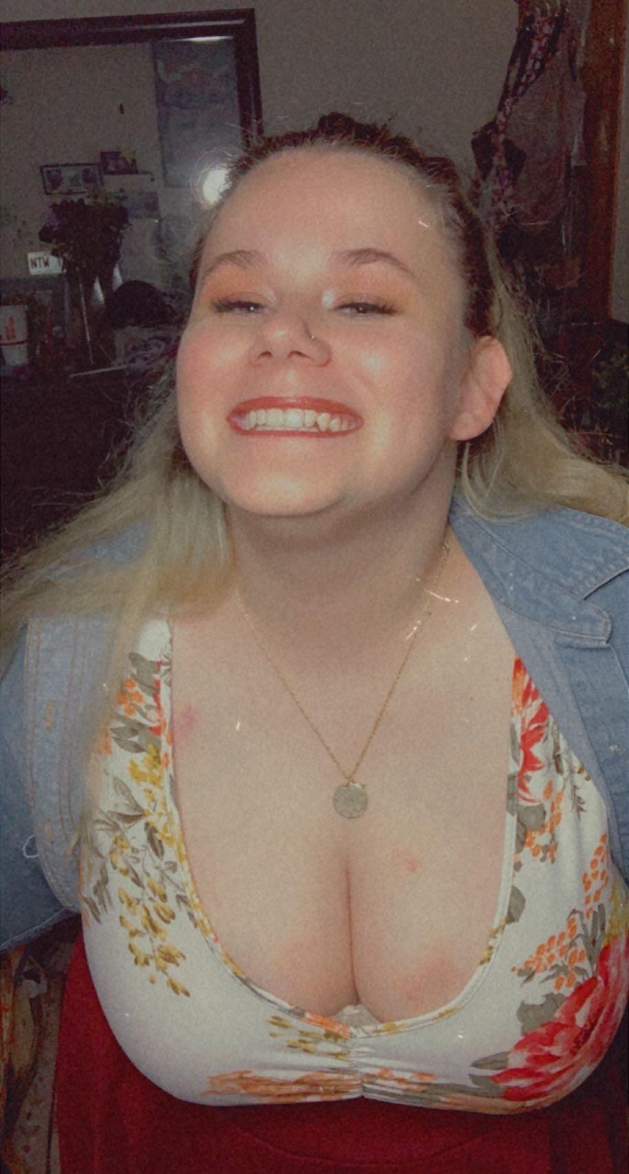 Pixie profile image