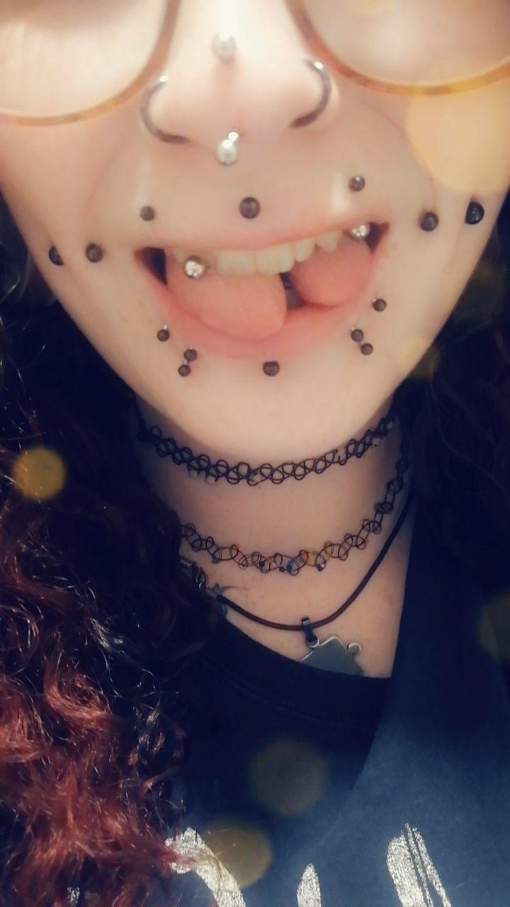 Roxxi Starr profile image