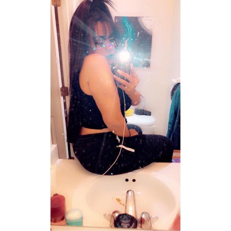 Gemmi profile image