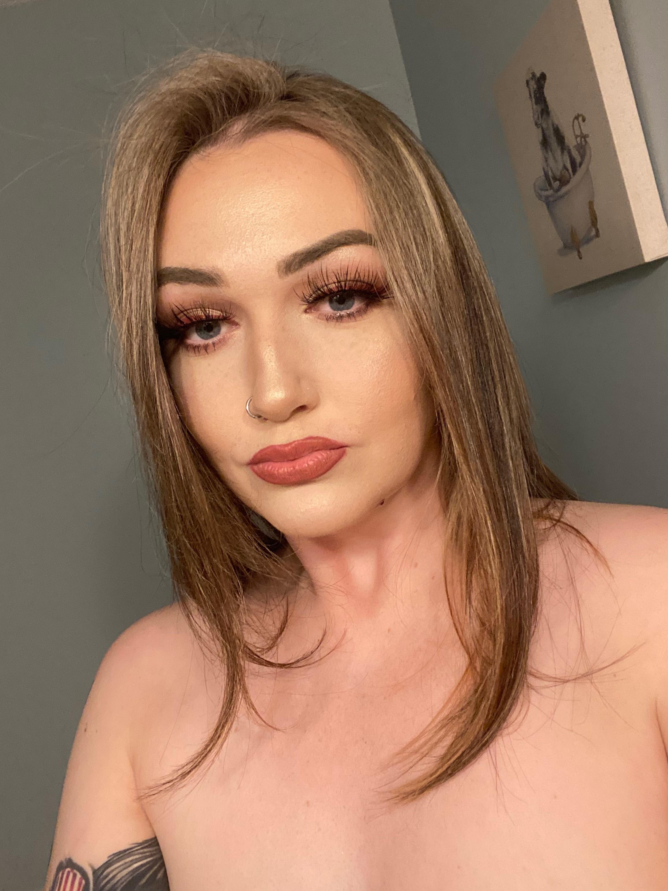 Rose profile image