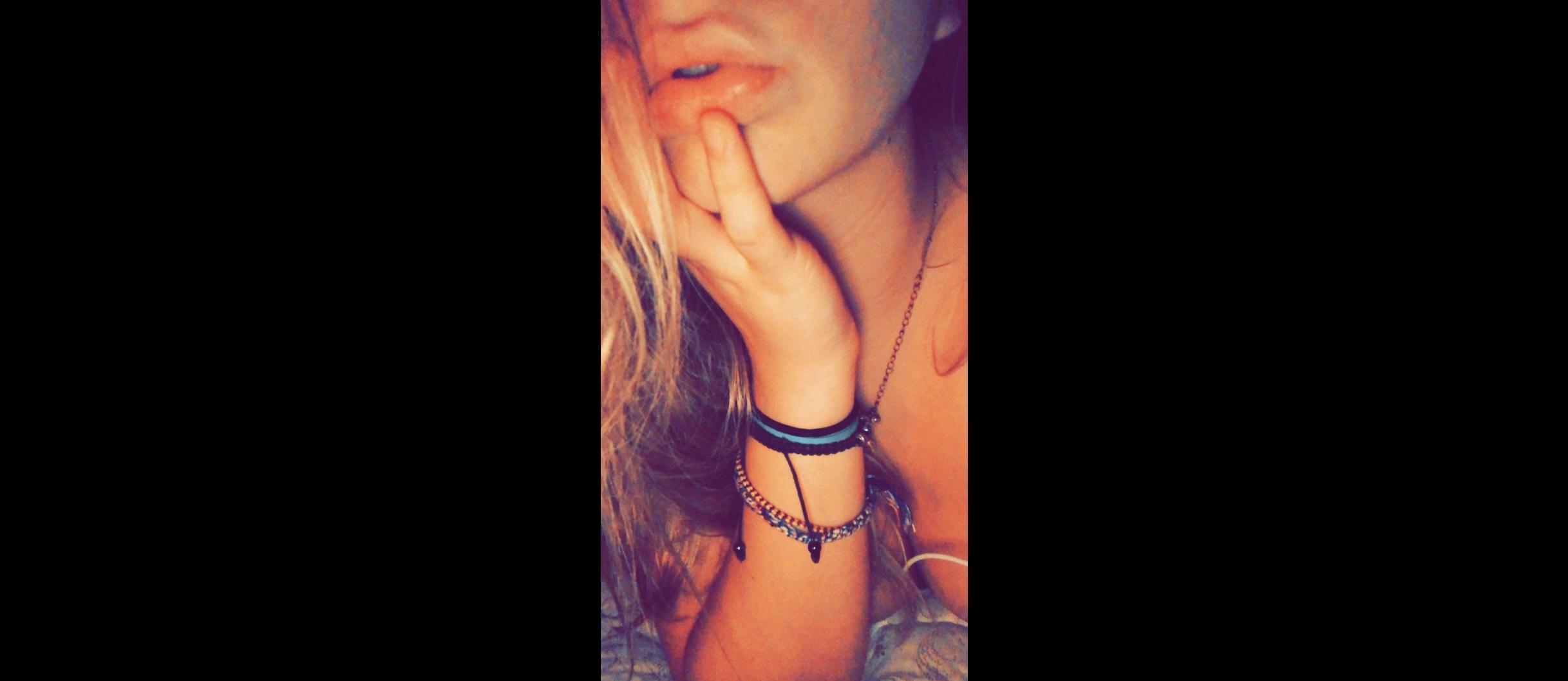 Mia profile image