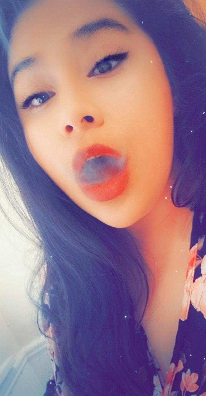 I profile image
