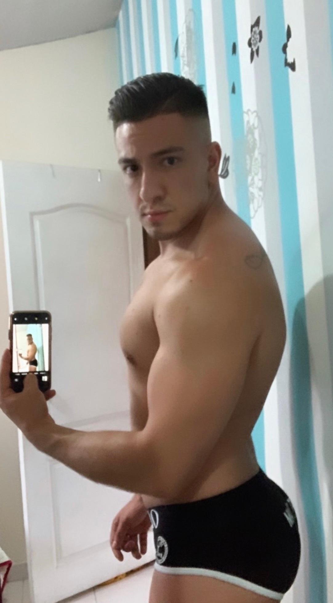 L profile image