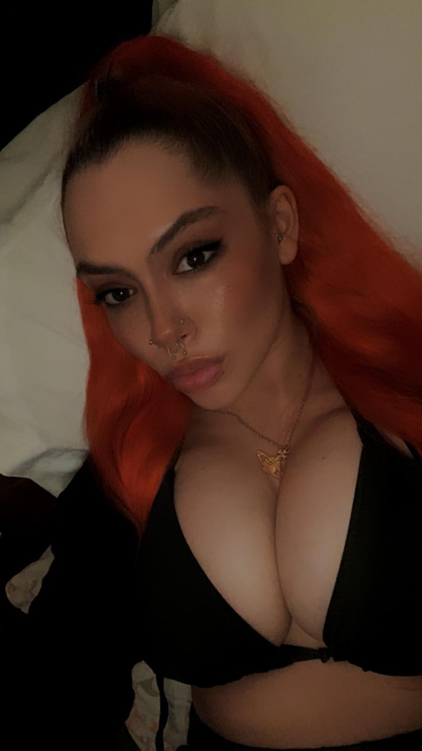 Hol 🥀🦇⛓🗝🖤 profile image