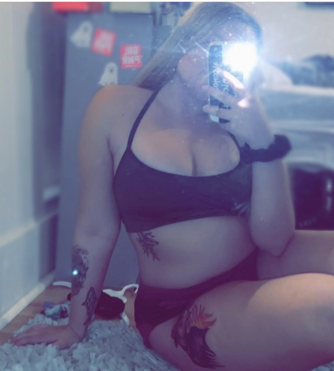 J🥰 profile image
