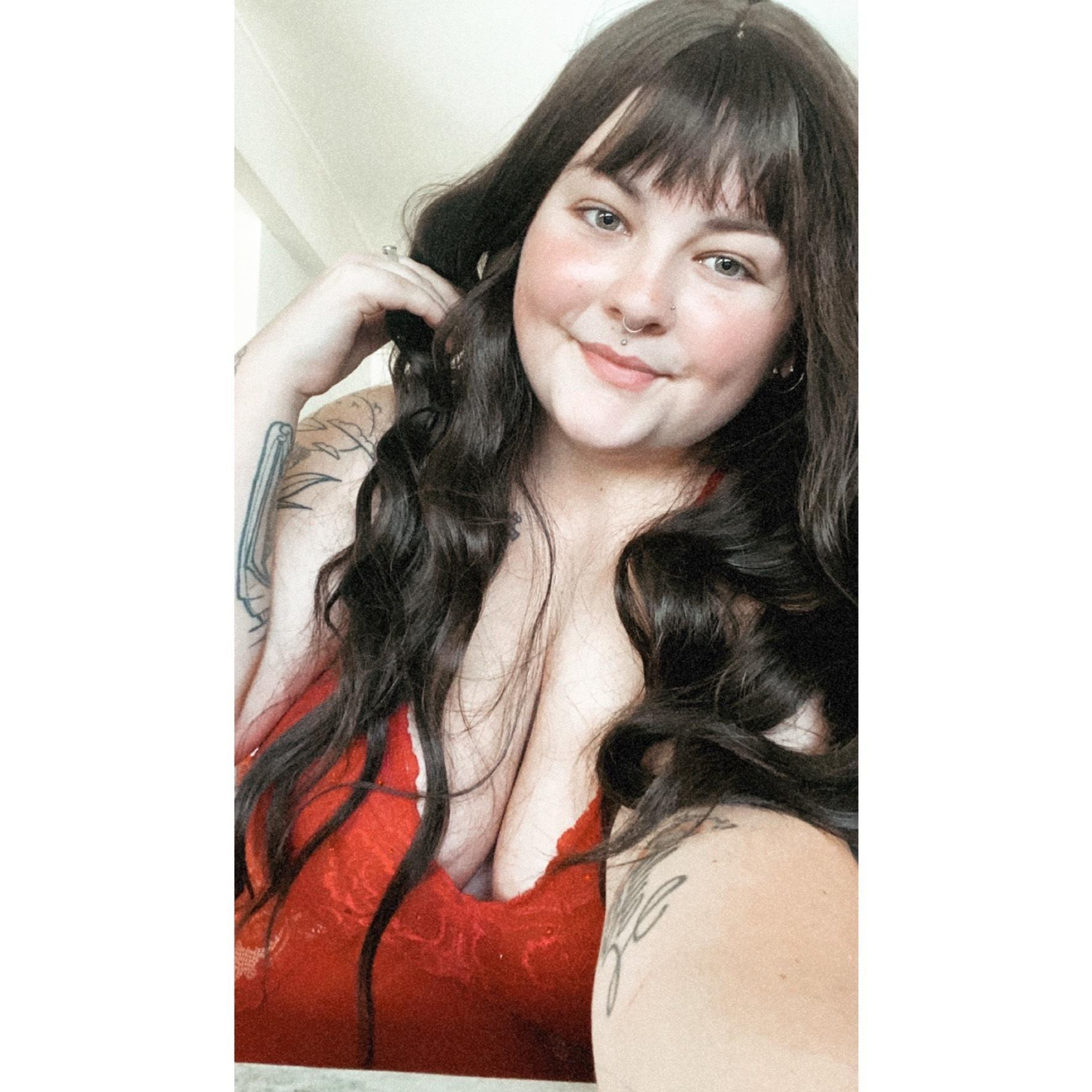 Meg profile image