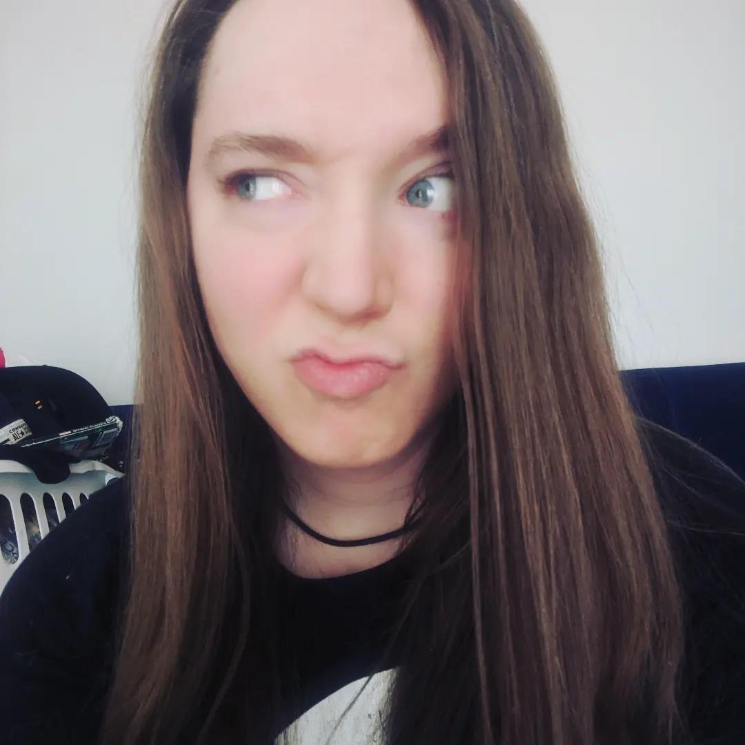 Miðna Kay profile image