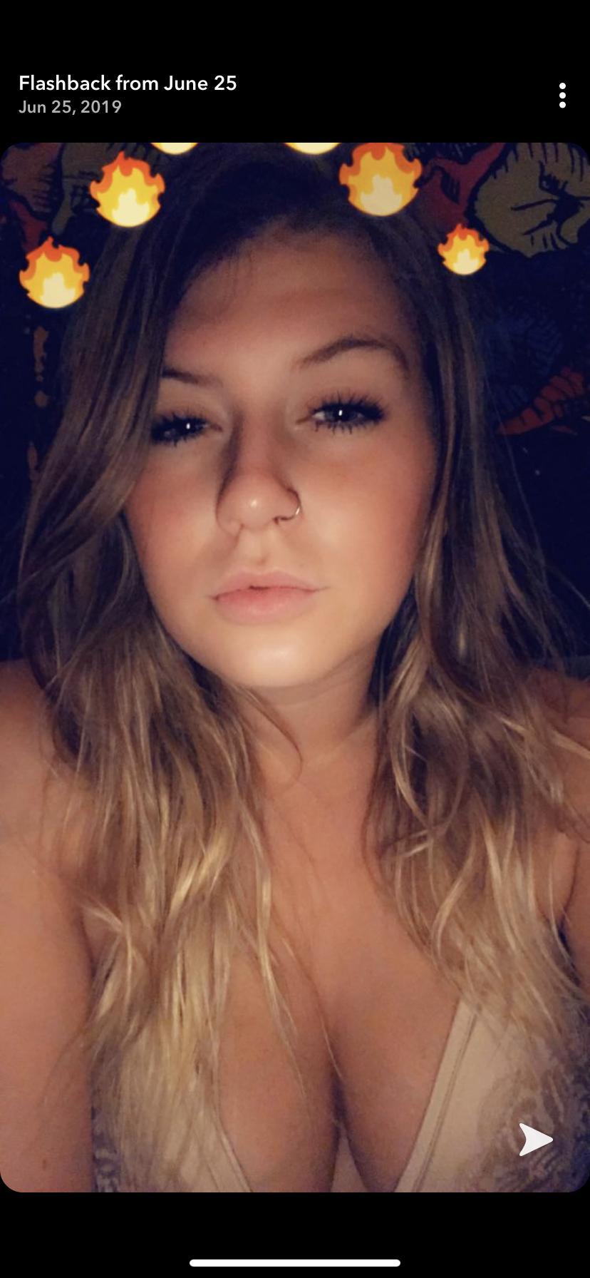 Ashley Oeltjenbruns profile image