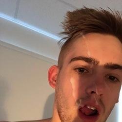 Lewis profile image