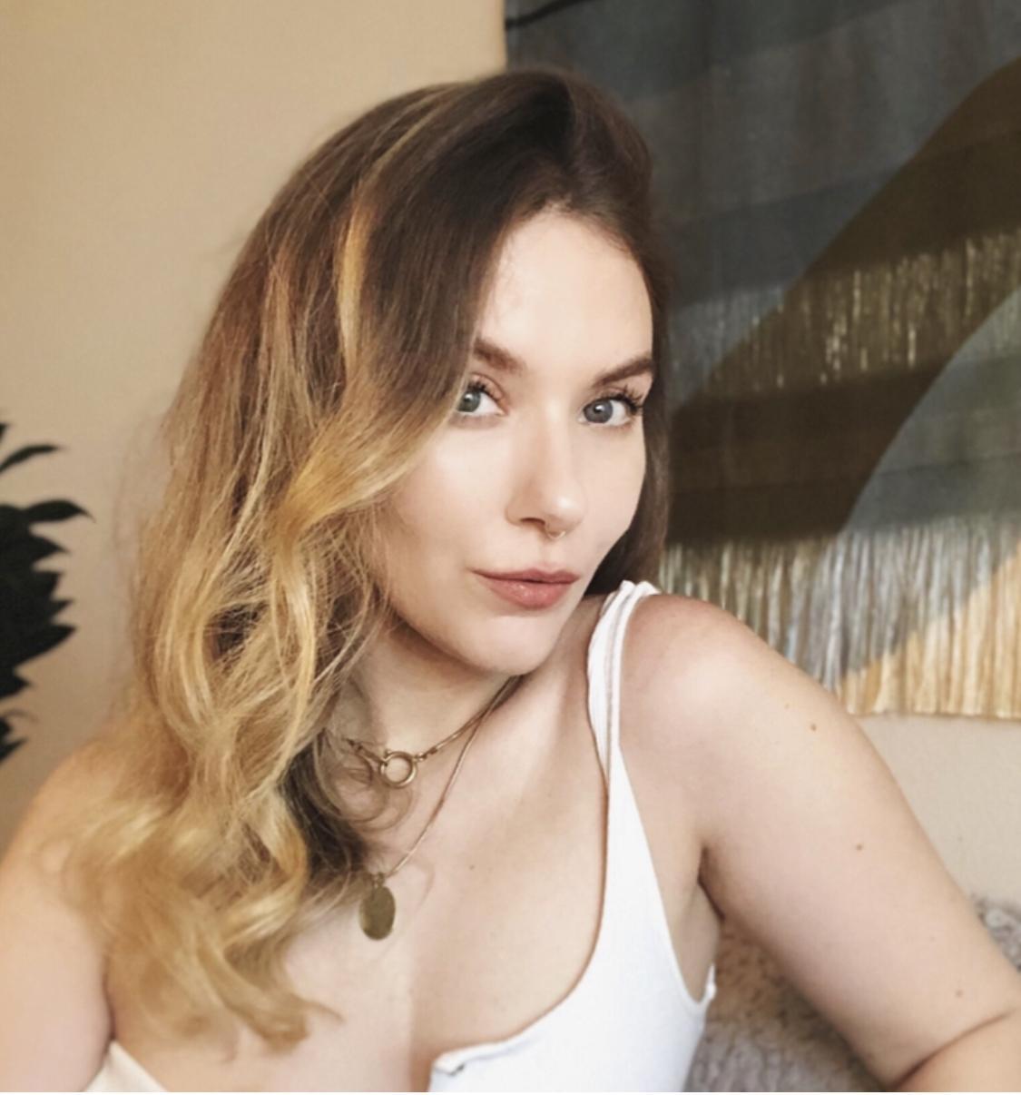 Kate profile image