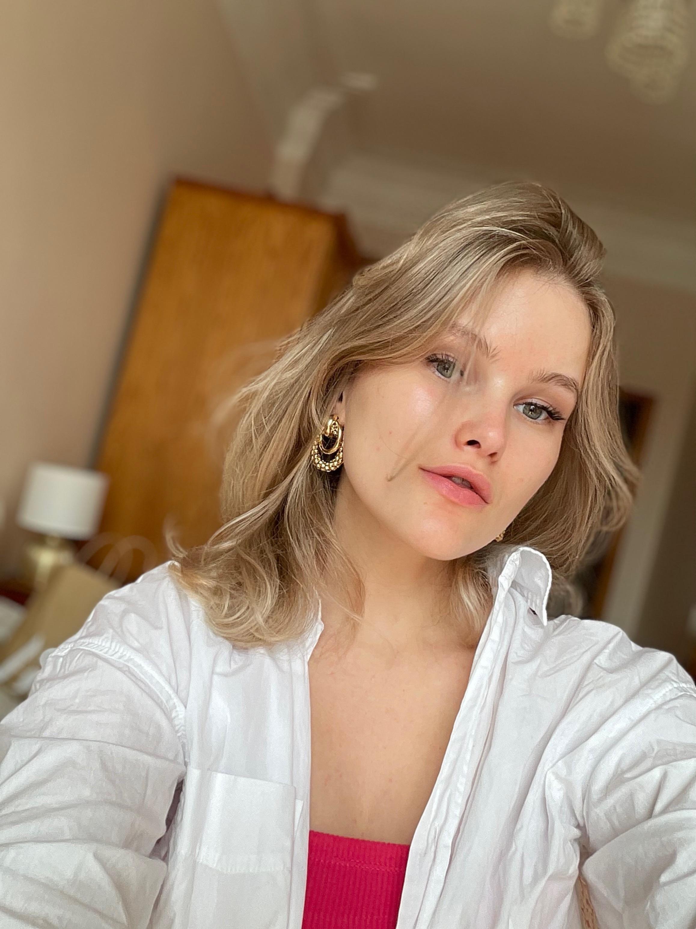 Lolly profile image