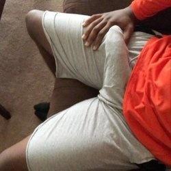 BIG BLACK DICK 🤫😏 profile image