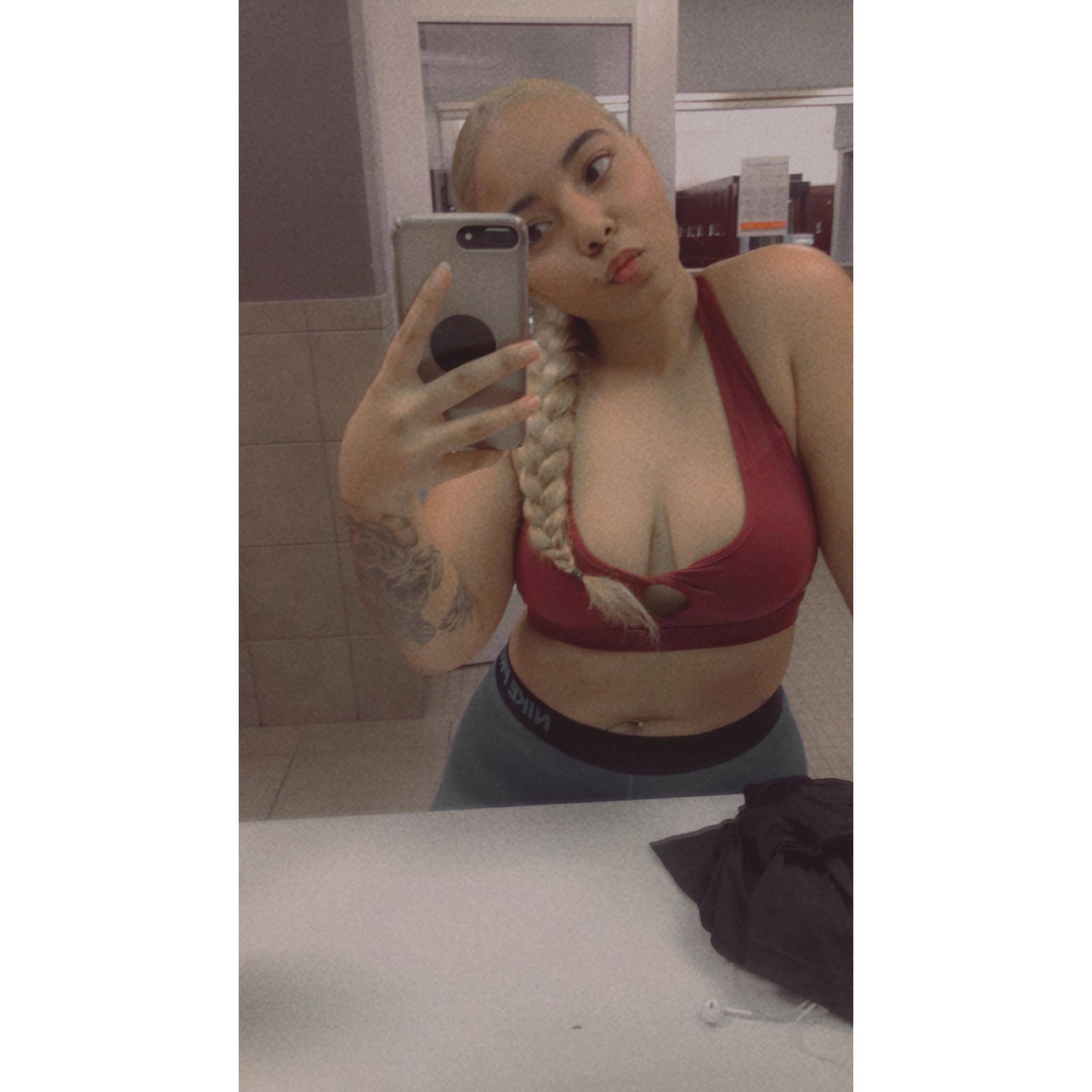 Zoey profile image