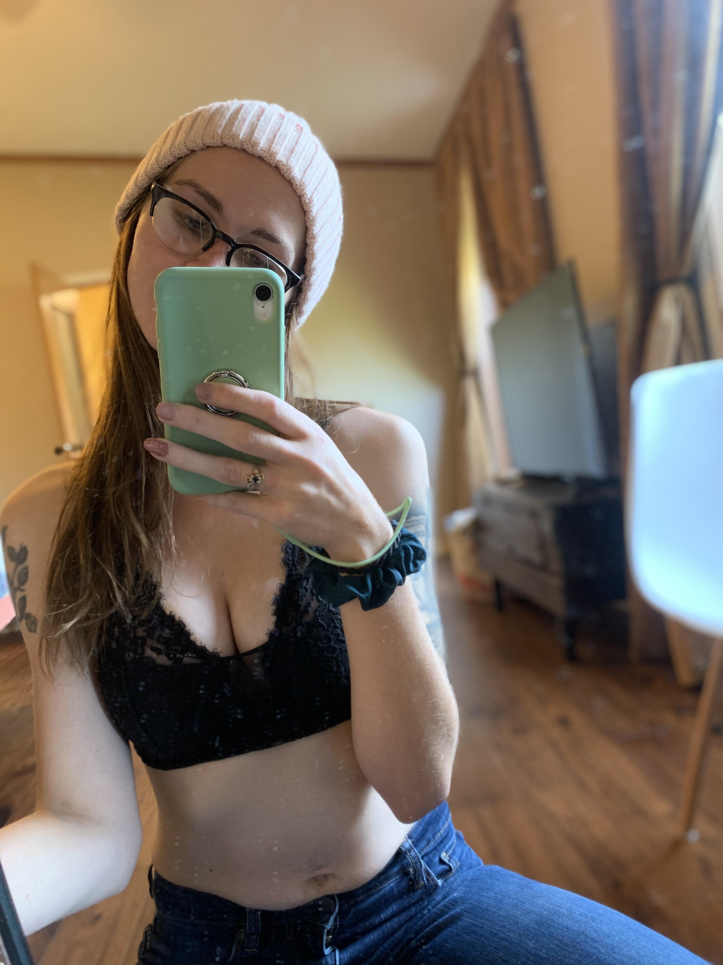 Honey Quinn 🍯 profile image