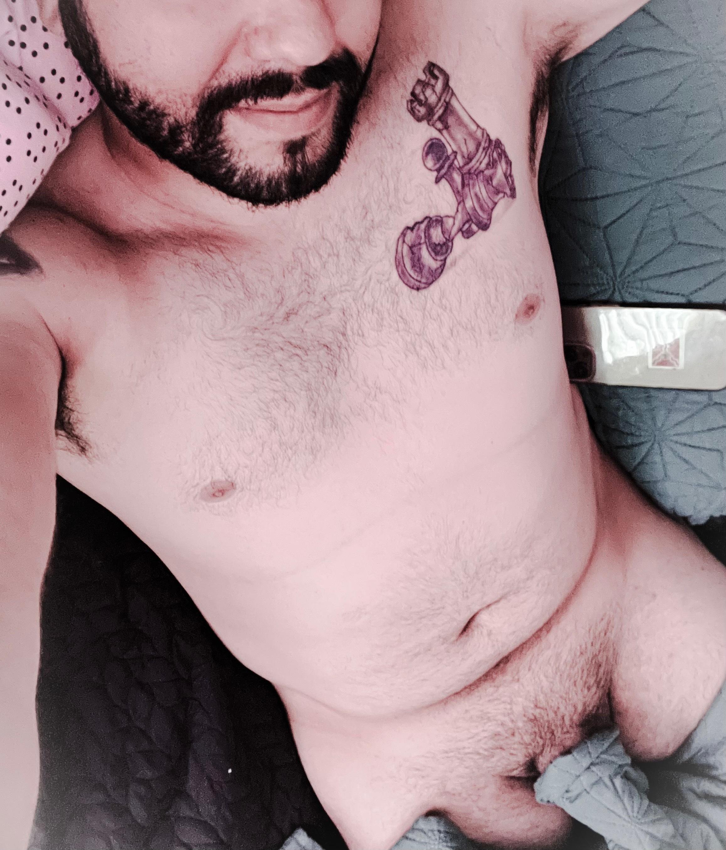 Drewby profile image