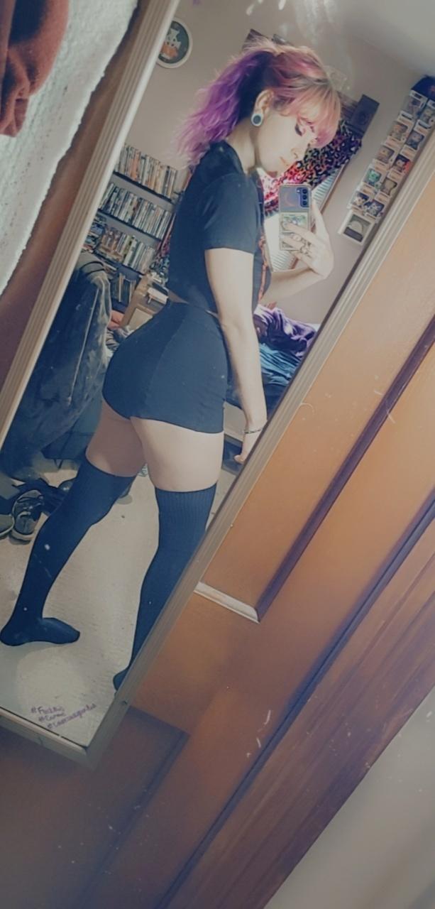 Kat H profile image