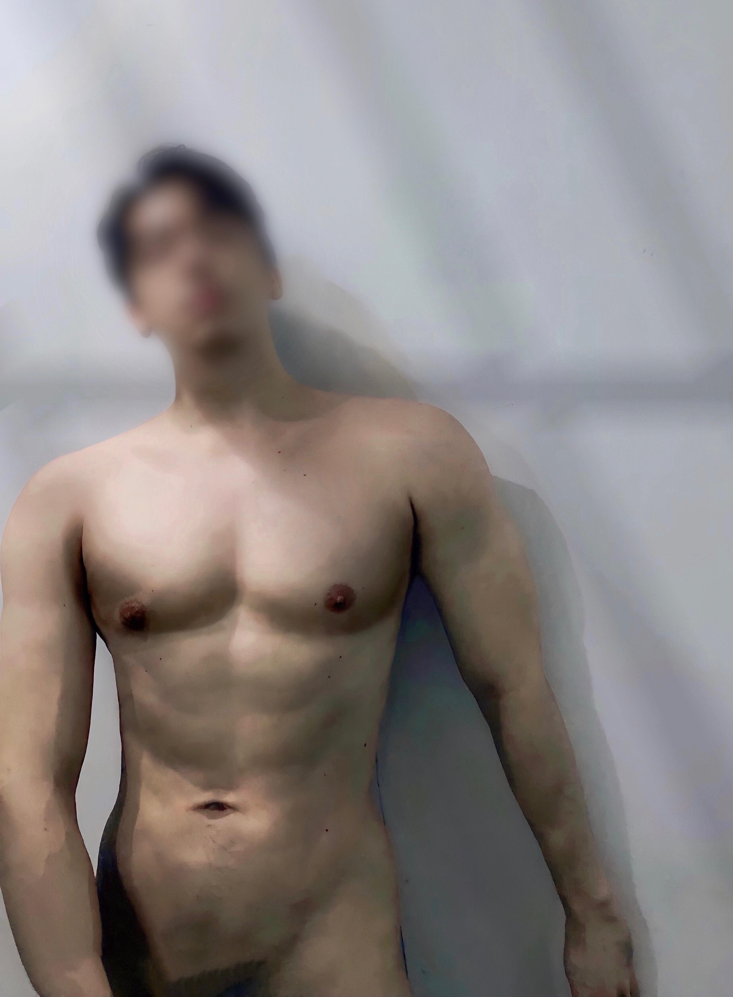 LEONG profile image