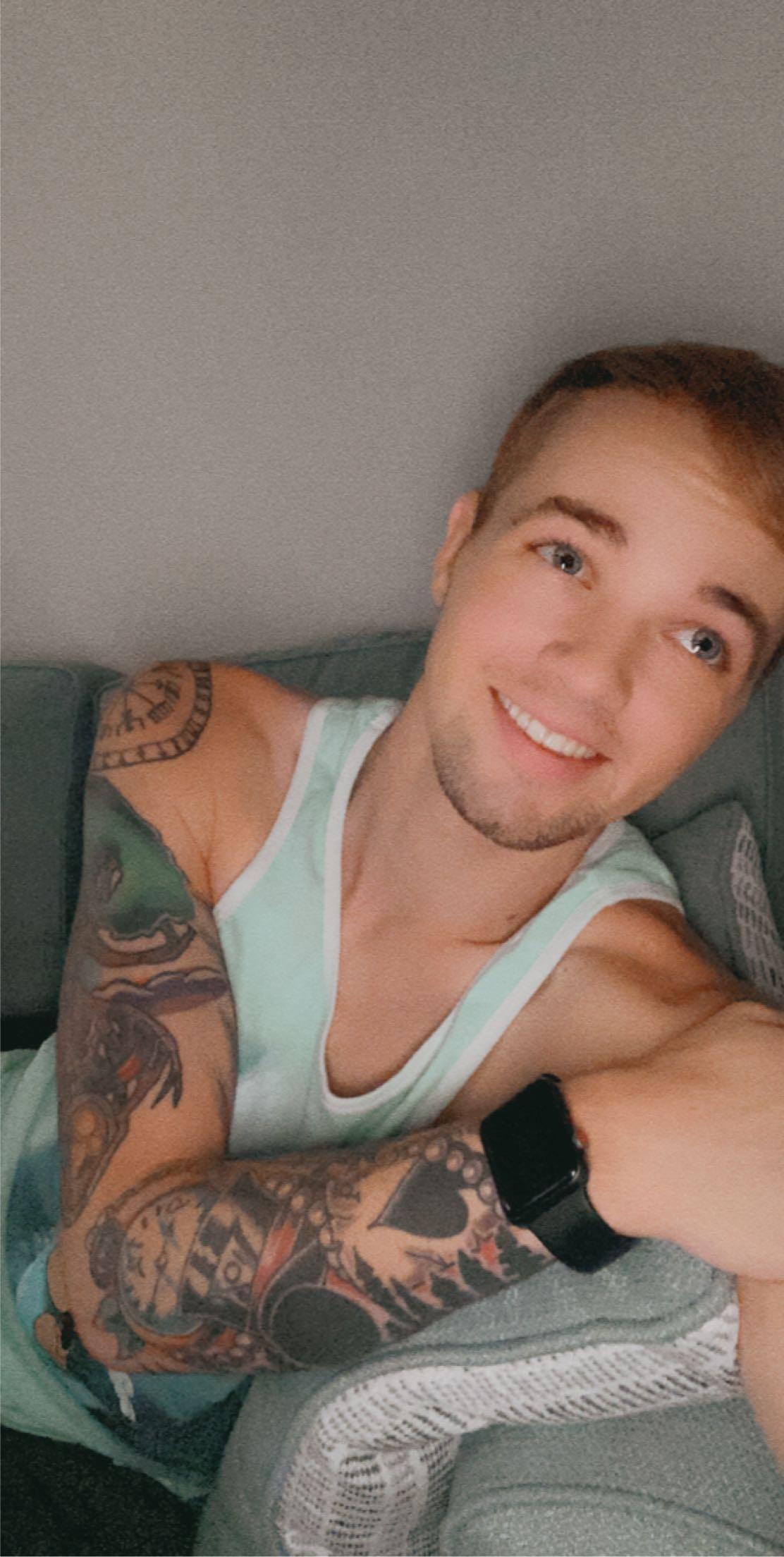 Chris profile image