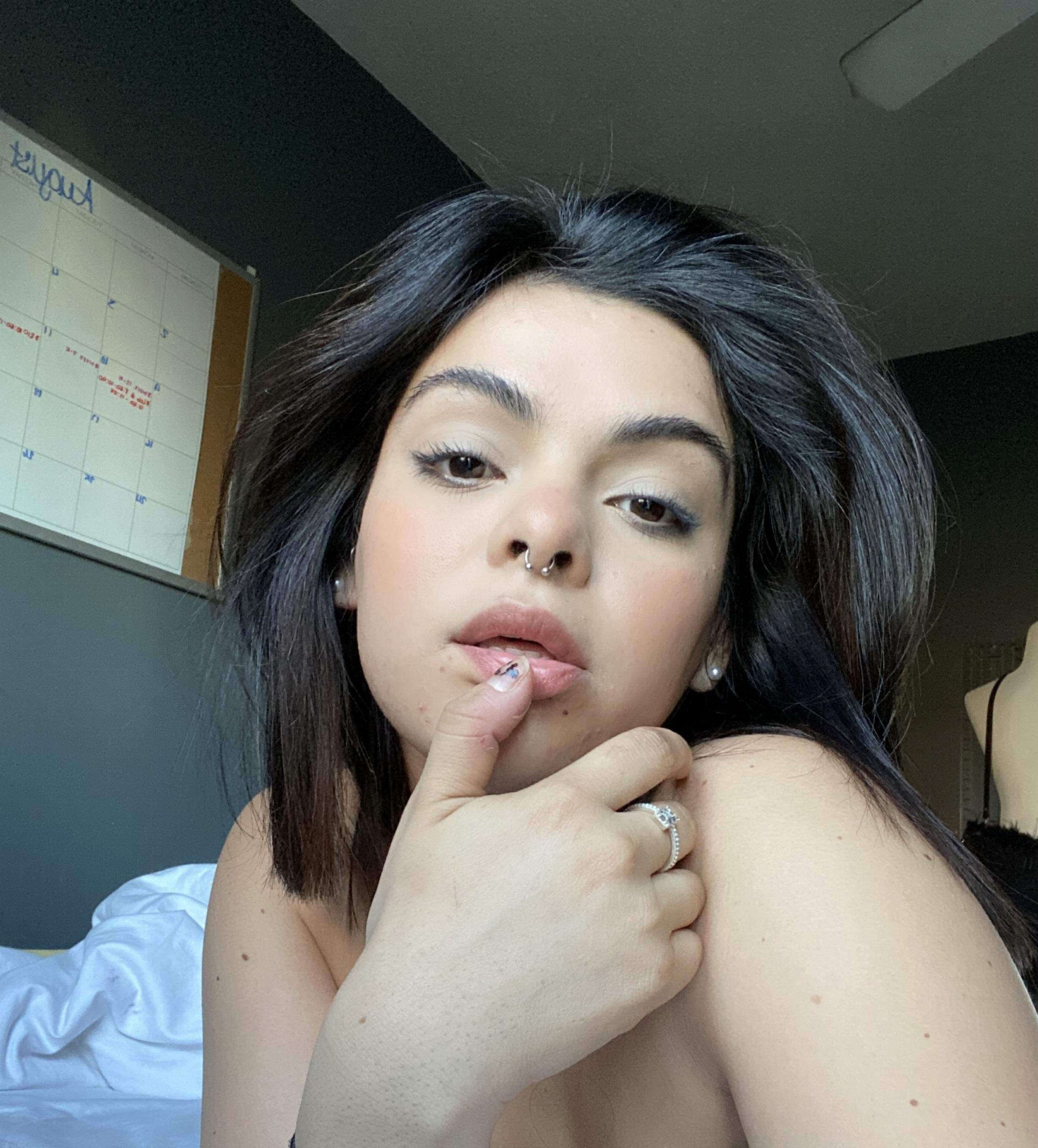 V profile image