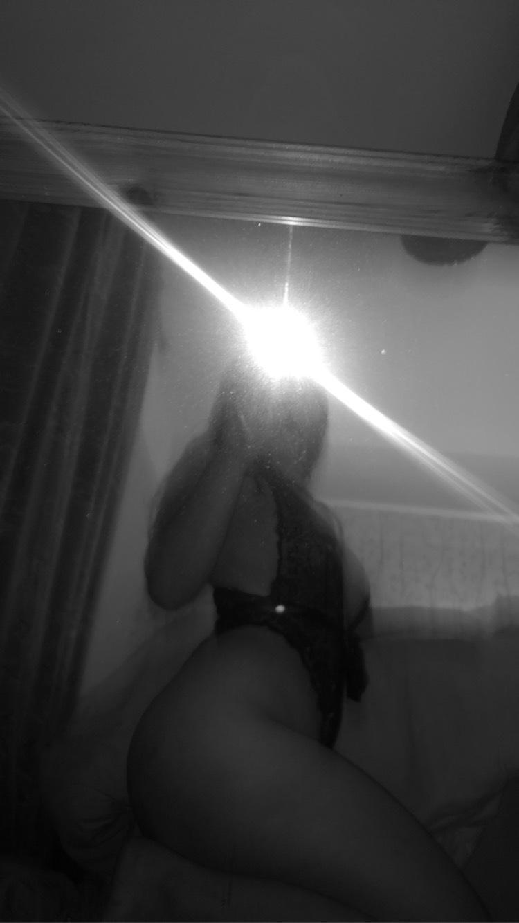 Liz profile image