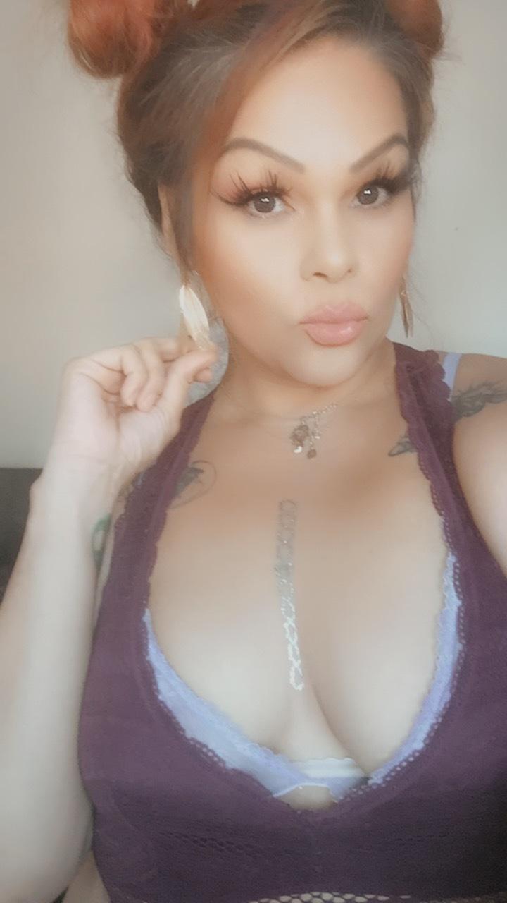 Kat profile image