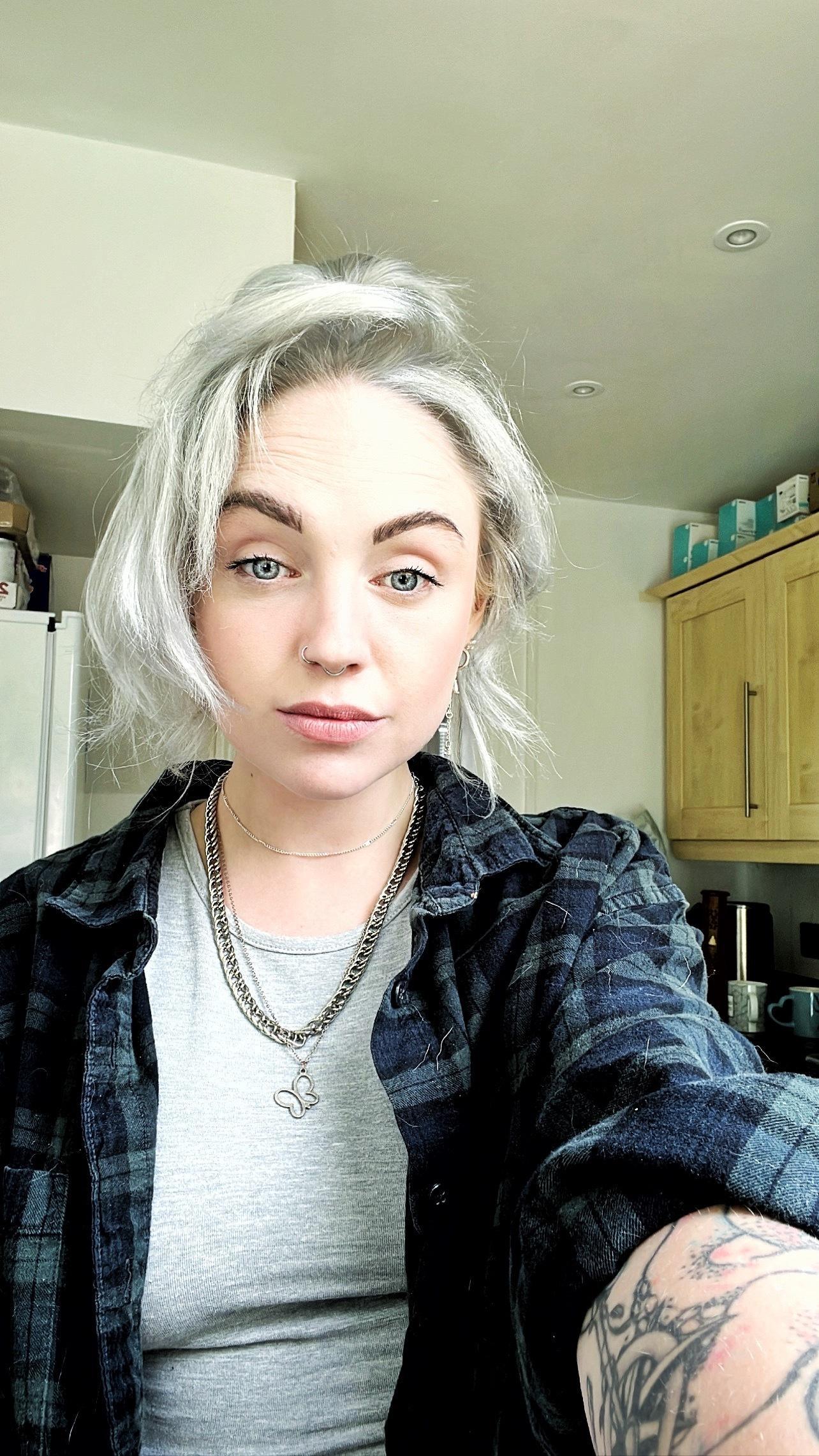 eM profile image