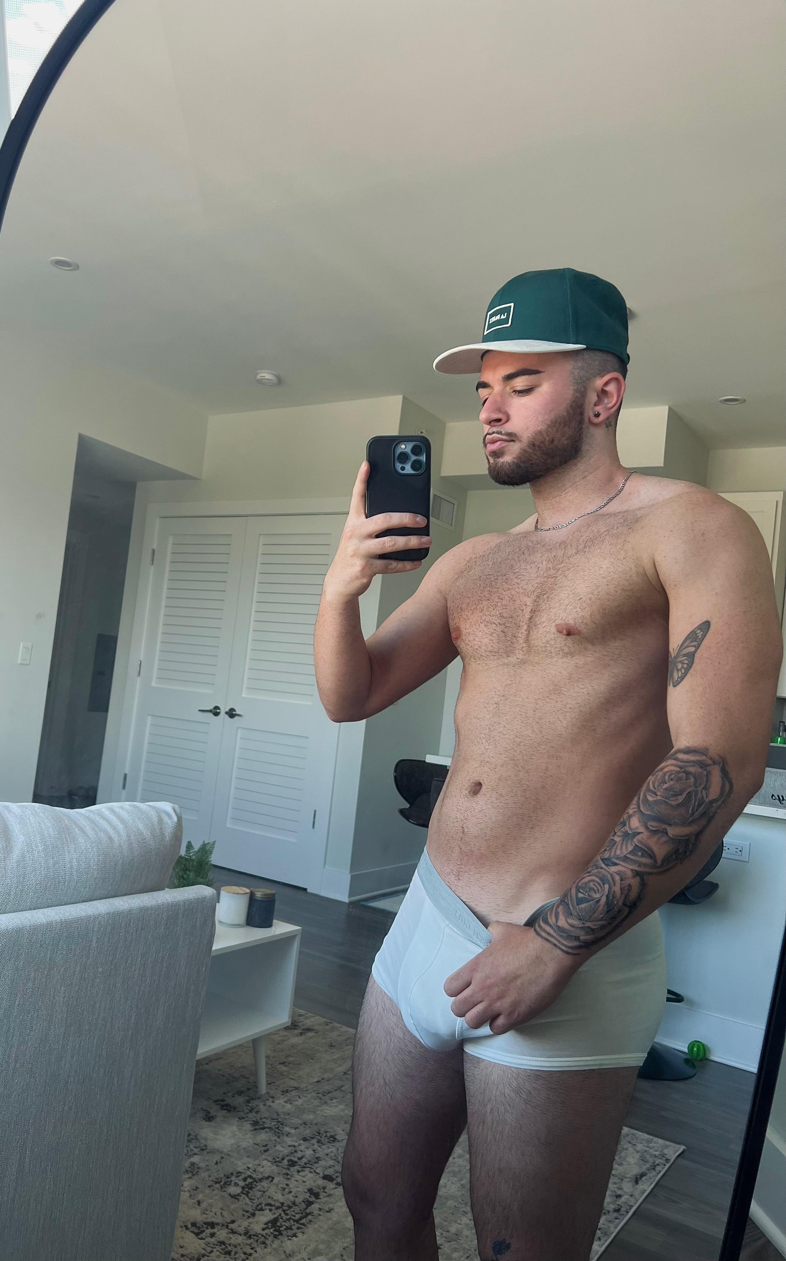 Chris profile image