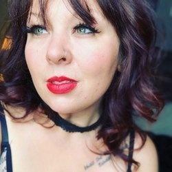Jo profile image