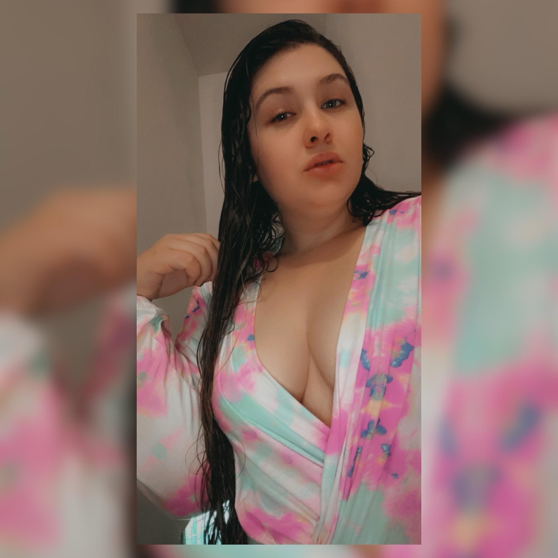 QueenB profile image