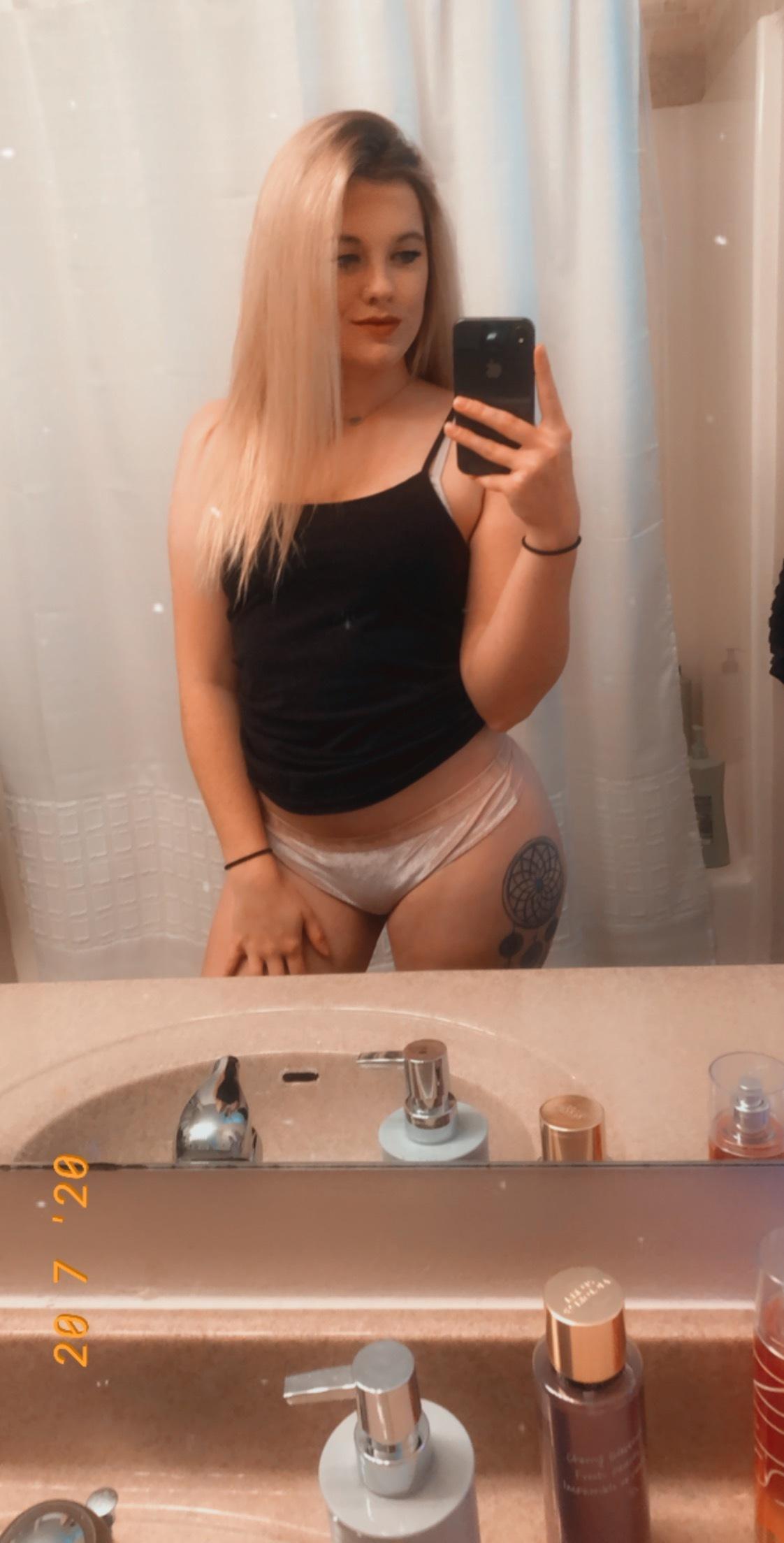 Shy profile image