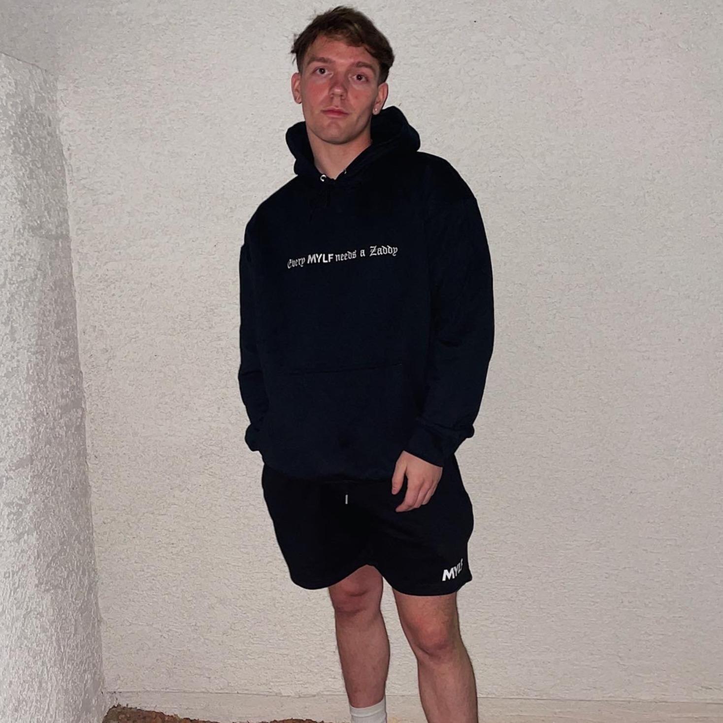 Joshua Lewis profile image
