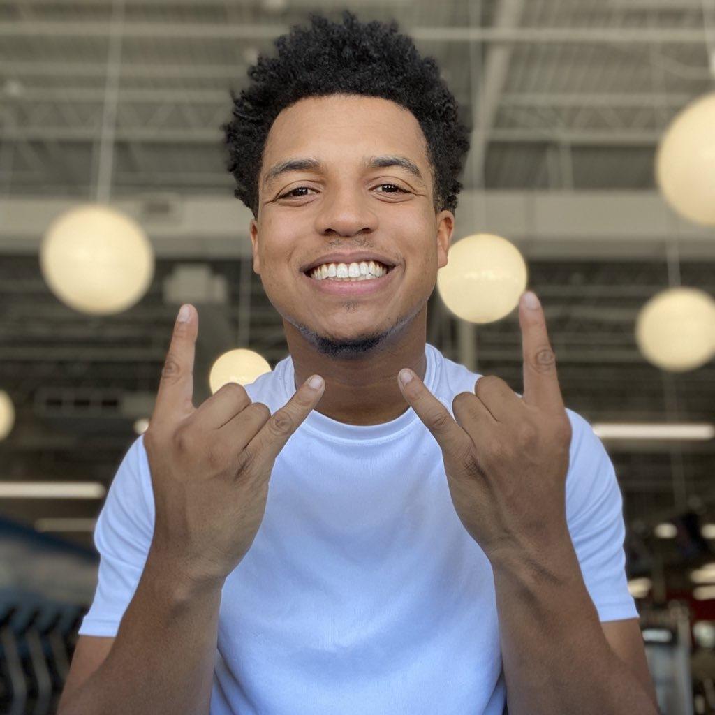 2.0 profile image