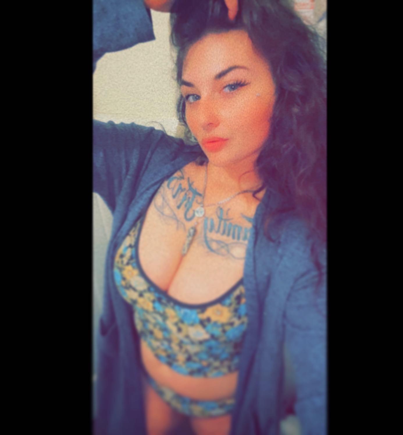 Suzie profile image