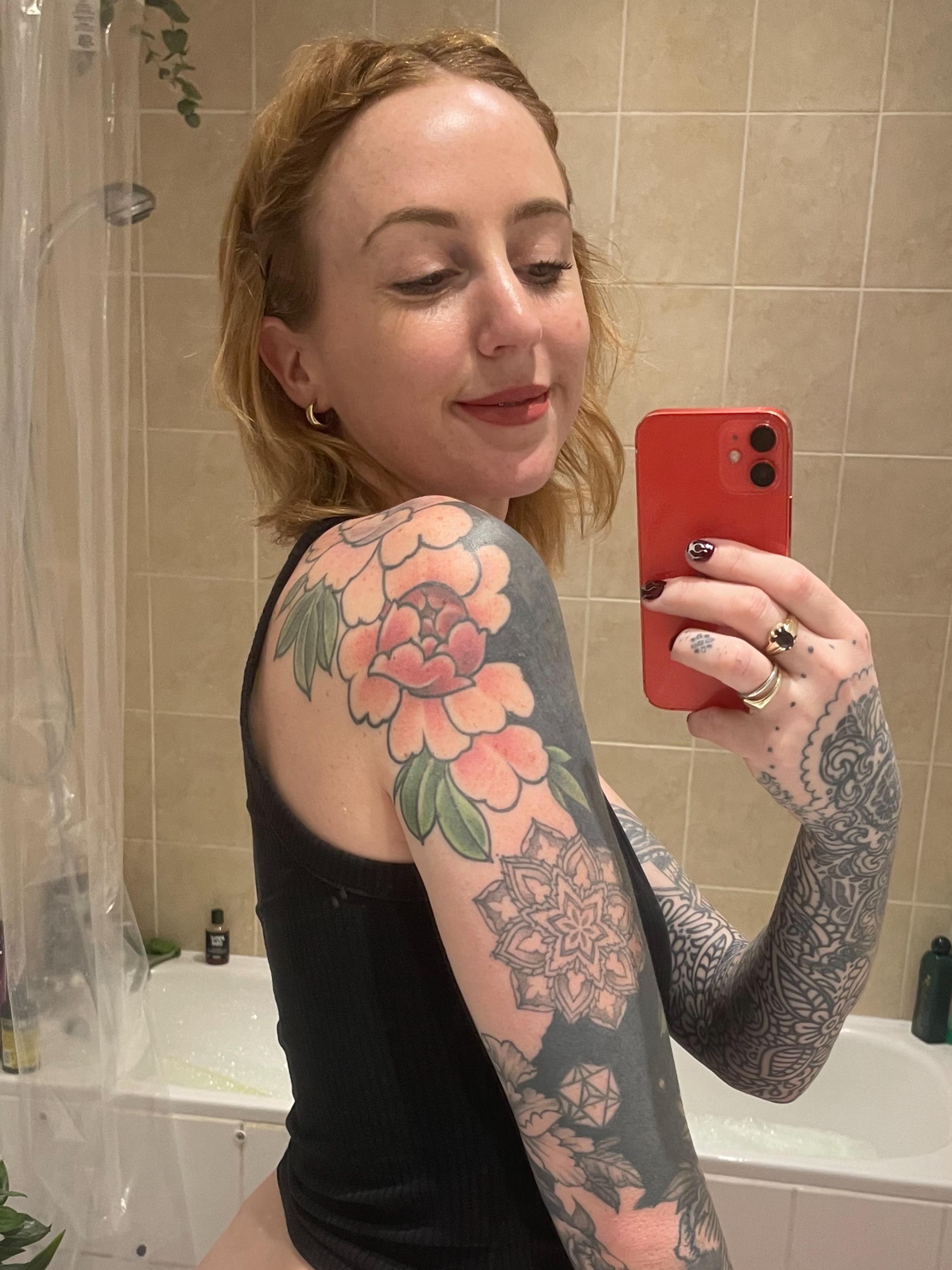 Rose profile image